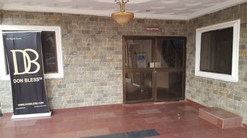 The Meridian Lodge Benin City Exterior foto